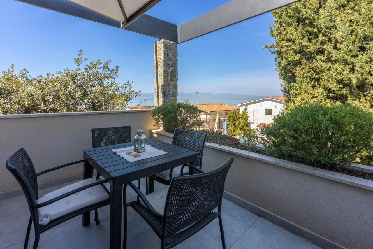 Apartment Vito Nijvice Zewnętrze zdjęcie