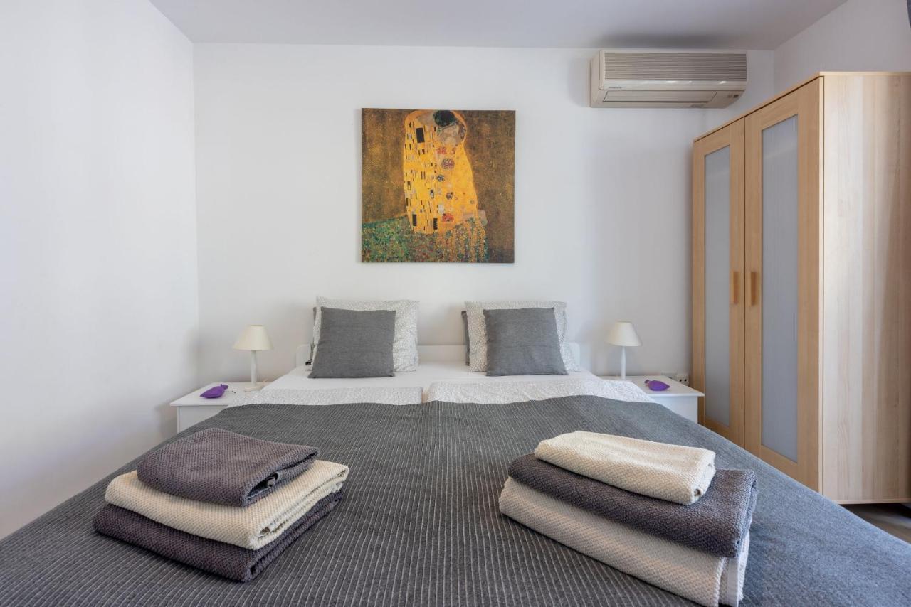 Apartment Vito Nijvice Zewnętrze zdjęcie